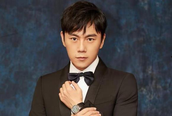 娱乐圈最新爆料秦昊,娱乐圈新恋情引发热议